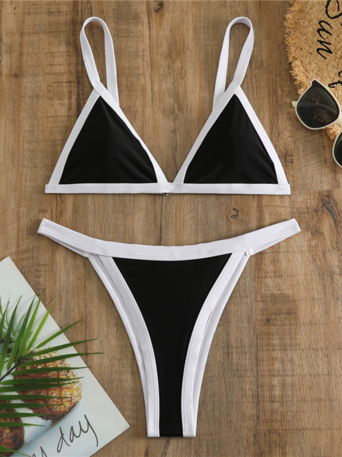 Swimsuit Sexy Triangle Bikini Black with White Edge Fashion Style Small Chest Bikini Retro with Chest Pad Ins Photo